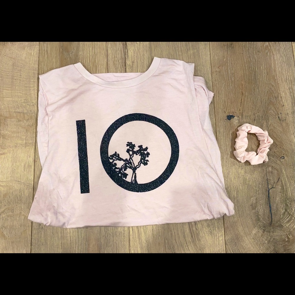 Pink ten tree tank